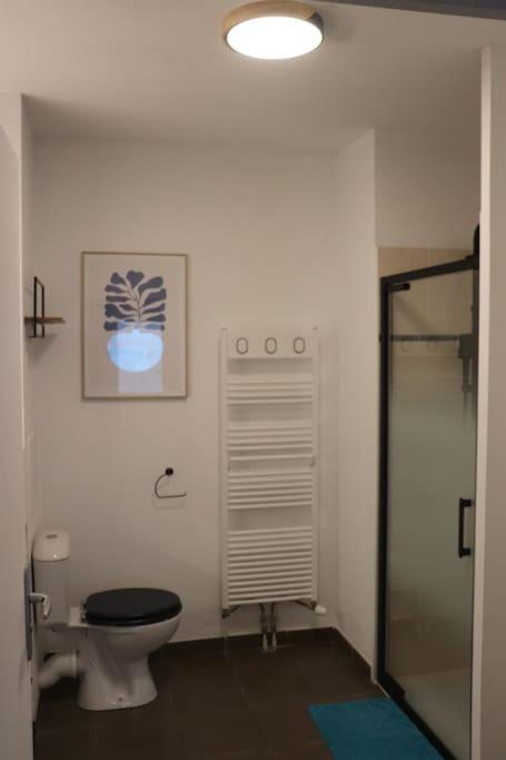 Ferienwohnung Les Cedres -Tram A 50 Metres, Bordeaux A 5 Minutes, Parking Cenon Exterior foto
