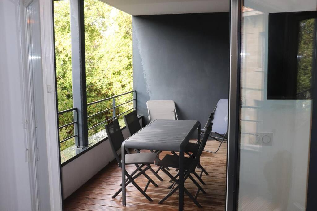 Ferienwohnung Les Cedres -Tram A 50 Metres, Bordeaux A 5 Minutes, Parking Cenon Exterior foto